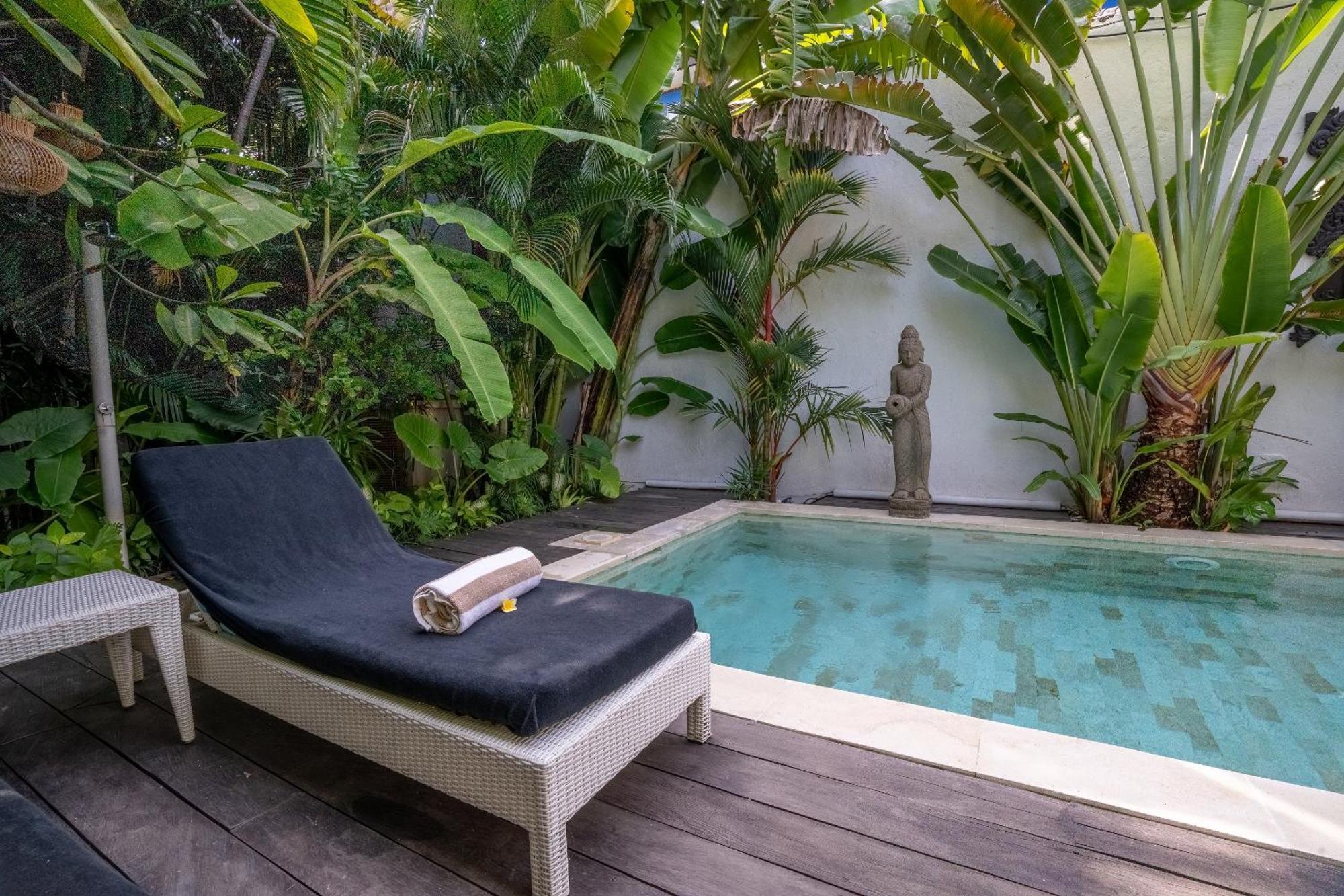 The Gardens Seminyak Hotel Exterior photo